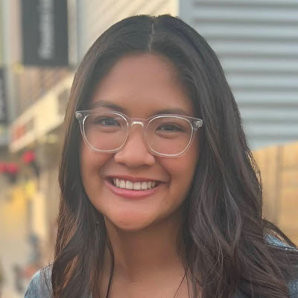 Meet your Posher, Isabela